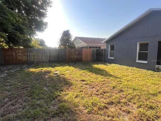 2005 N LAKE ELOISE DRIVE, Winter Haven, FL 33884