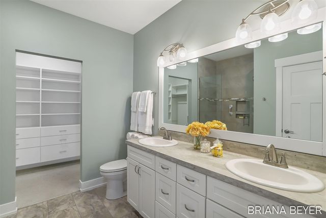 1012 Maplewood Court, Holland, MI 49423