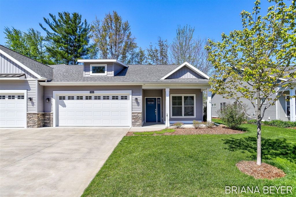 1012 Maplewood Court, Holland, MI 49423