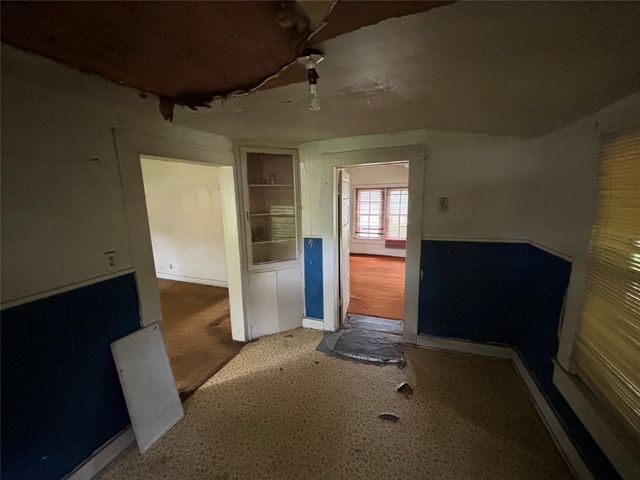 1101 N Blair Avenue, Cleveland, TX 77327