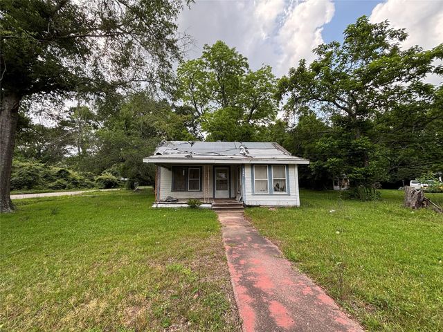 1101 N Blair Avenue, Cleveland, TX 77327