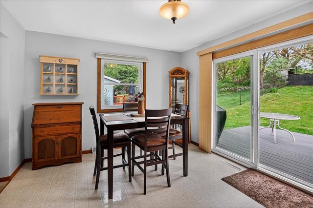 520 Acker Parkway, Deforest, WI 53532