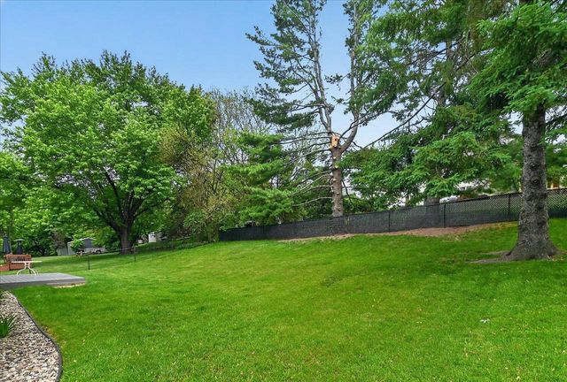 520 Acker Parkway, Deforest, WI 53532