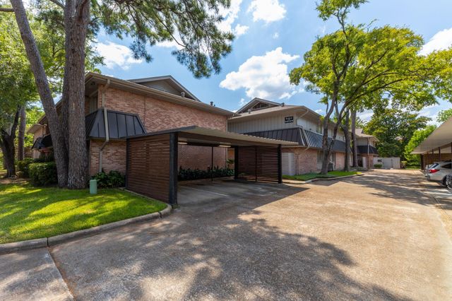 6478 Bayou Glen Road, Houston, TX 77057