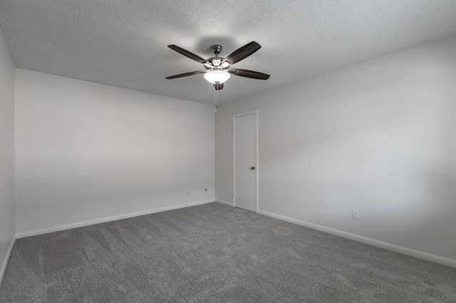 6478 Bayou Glen Road, Houston, TX 77057