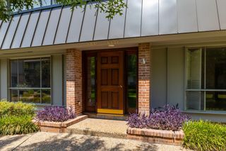 6478 Bayou Glen Road, Houston, TX 77057