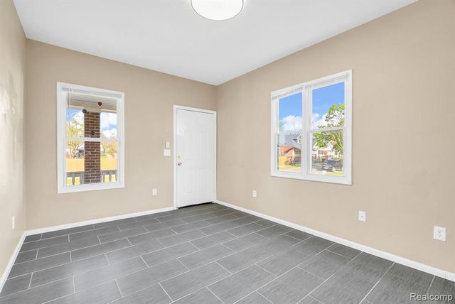6423 Hazlett Street, Detroit, MI 48210
