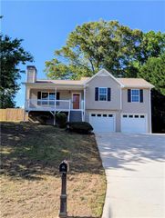 359 Blue Springs Way, Dallas, GA 30157