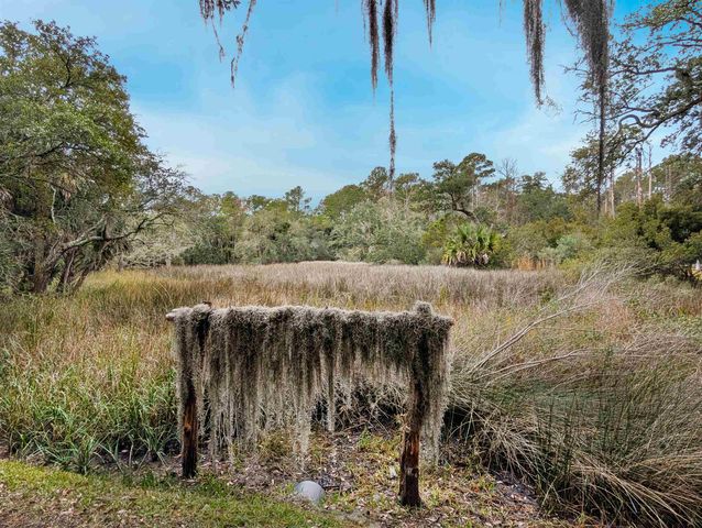 9715 Two Pines Rd., Mcclellanville, SC 29458