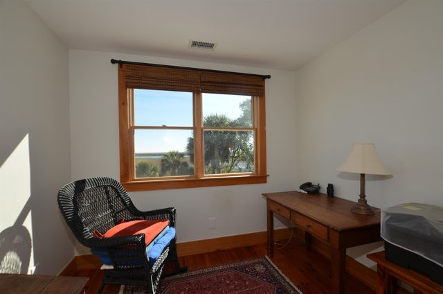 9715 Two Pines Rd., Mcclellanville, SC 29458