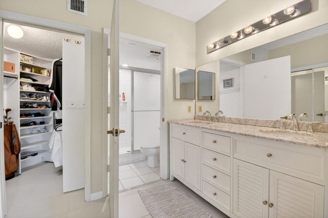 3281 Jog Park Drive, Greenacres, FL 33467