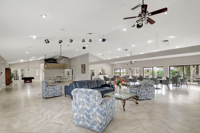 3281 Jog Park Drive, Greenacres, FL 33467