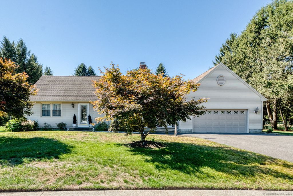 5 Windmill Road, Enfield, CT 06082
