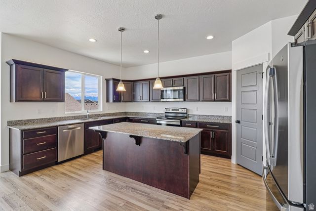 1458 N ALDER WAY, Lehi, UT 84048