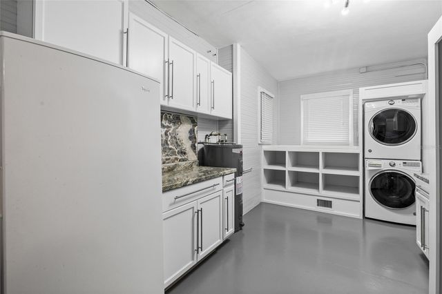 755 W PIERCE STREET, Lake Alfred, FL 33850