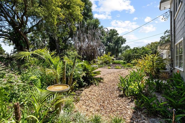 755 W PIERCE STREET, Lake Alfred, FL 33850