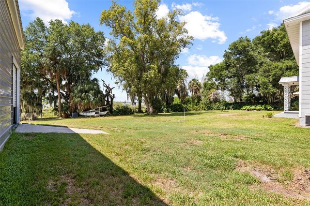 755 W PIERCE STREET, Lake Alfred, FL 33850