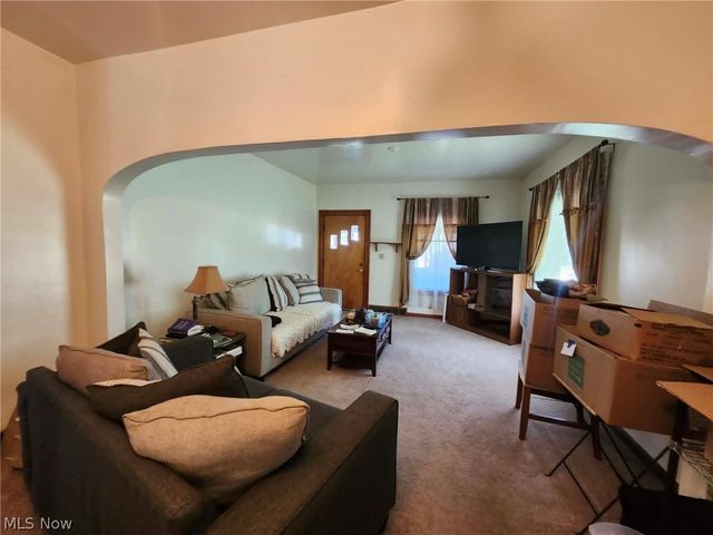 3752 Highlawn Avenue SE, Warren, OH 44484