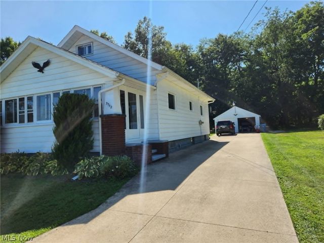 3752 Highlawn Avenue SE, Warren, OH 44484