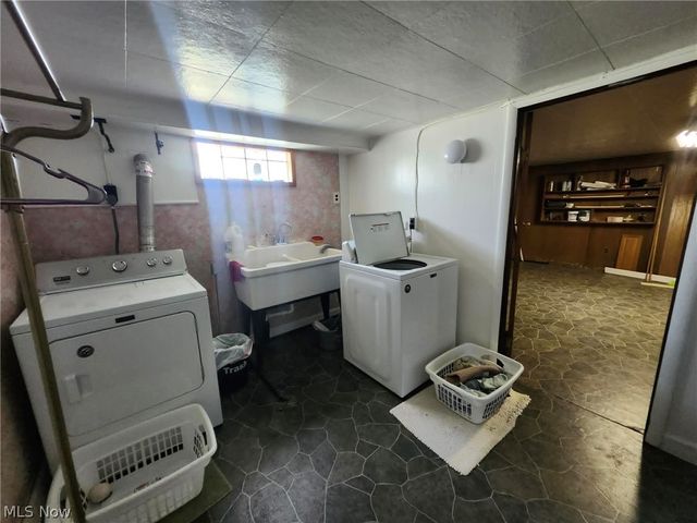 3752 Highlawn Avenue SE, Warren, OH 44484