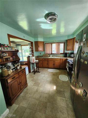 3752 Highlawn Avenue SE, Warren, OH 44484
