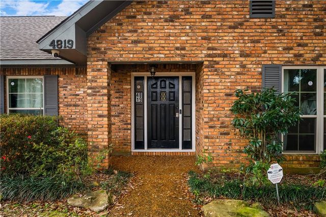 4819 WESTGARDEN Boulevard, Alexandria, LA 71303