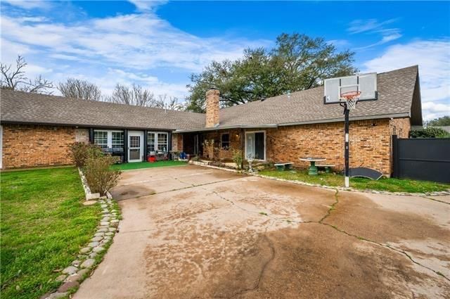 4819 WESTGARDEN Boulevard, Alexandria, LA 71303