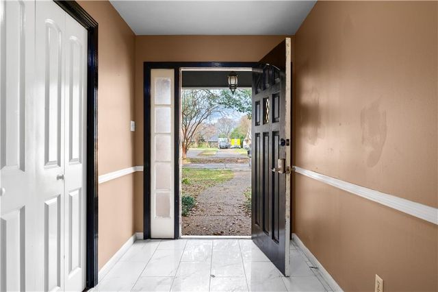 4819 WESTGARDEN Boulevard, Alexandria, LA 71303