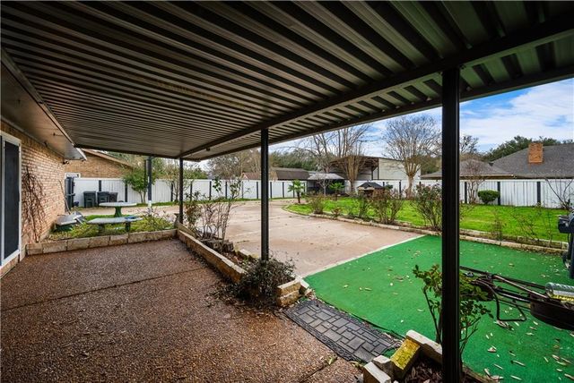 4819 WESTGARDEN Boulevard, Alexandria, LA 71303