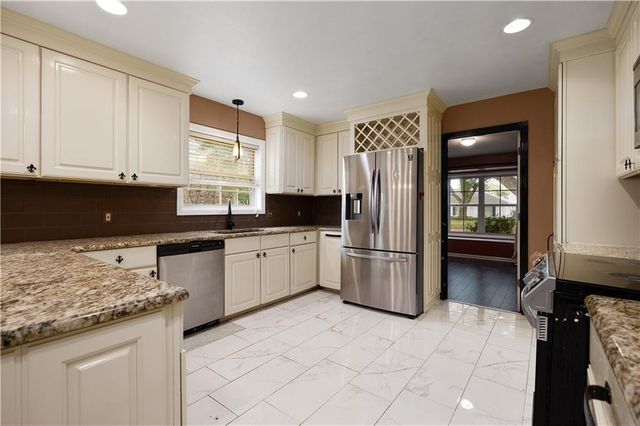 4819 WESTGARDEN Boulevard, Alexandria, LA 71303