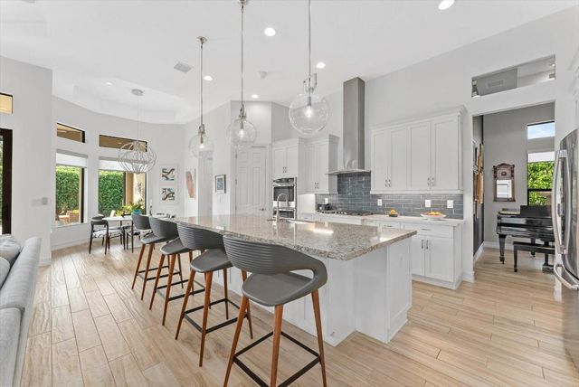 9475 Kalmar Circle W, Parkland, FL 33076