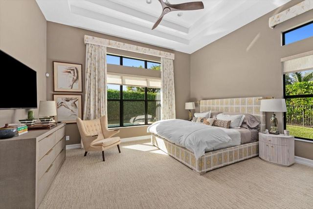 9475 Kalmar Circle W, Parkland, FL 33076