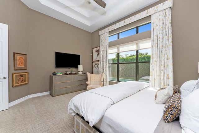 9475 Kalmar Circle W, Parkland, FL 33076