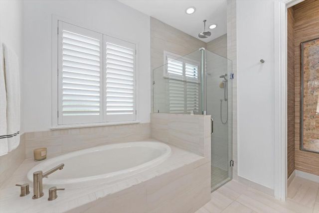 9475 Kalmar Circle W, Parkland, FL 33076