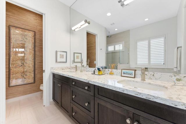 9475 Kalmar Circle W, Parkland, FL 33076