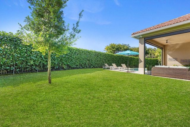 9475 Kalmar Circle W, Parkland, FL 33076