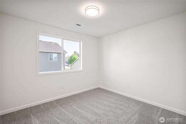 141 Vermillion Road, Kelso, WA 98626
