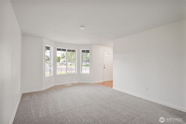 141 Vermillion Road, Kelso, WA 98626