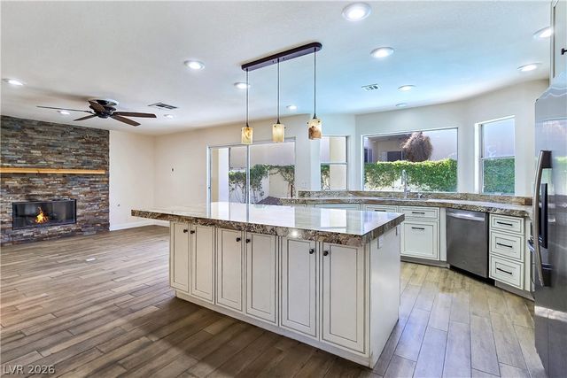 5205 Coral Glow Court, Las Vegas, NV 89149