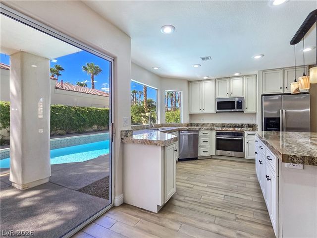 5205 Coral Glow Court, Las Vegas, NV 89149