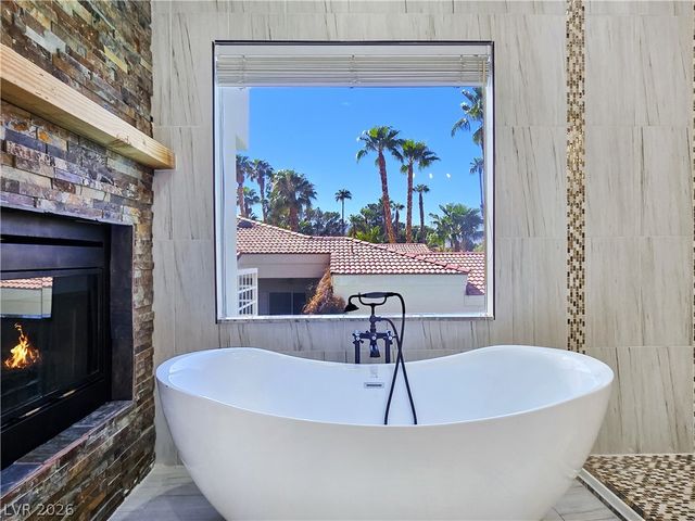 5205 Coral Glow Court, Las Vegas, NV 89149