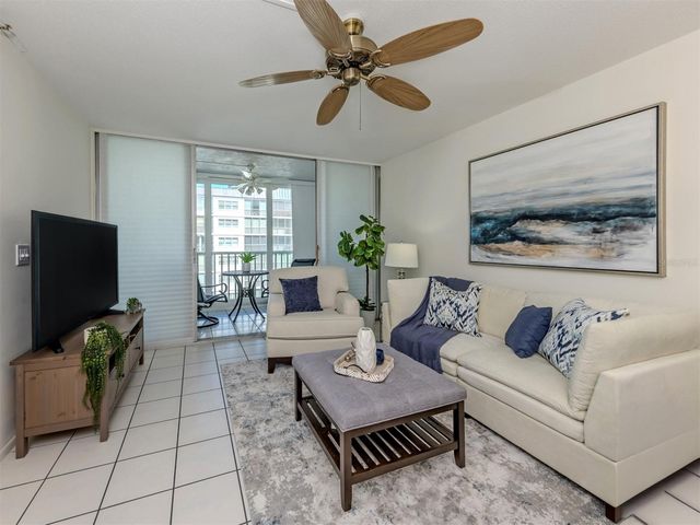 232 SAINT AUGUSTINE AVENUE 706, Venice, FL 34285