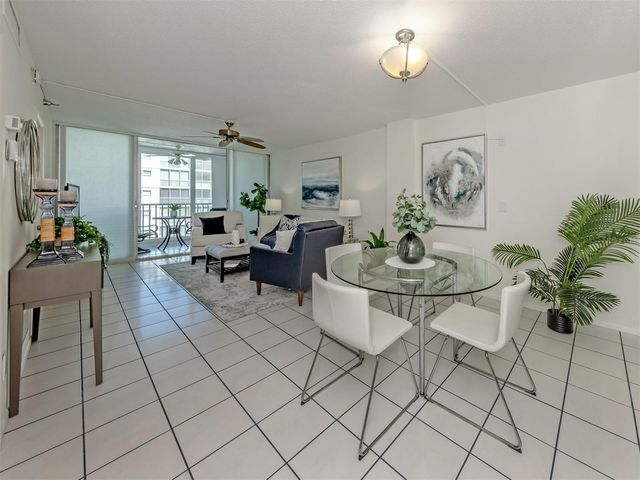 232 SAINT AUGUSTINE AVENUE 706, Venice, FL 34285