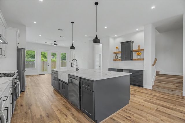 3806 Drefyus, Houston, TX 77021
