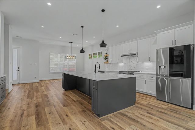 3806 Drefyus, Houston, TX 77021