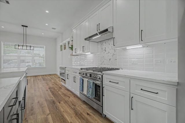 3806 Drefyus, Houston, TX 77021