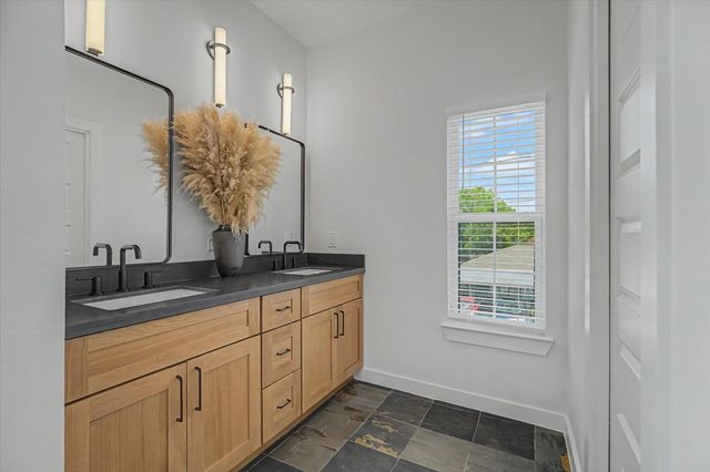 3806 Drefyus, Houston, TX 77021