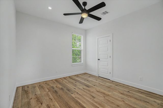 3806 Drefyus, Houston, TX 77021