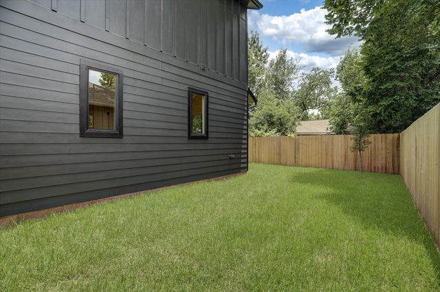 3806 Drefyus, Houston, TX 77021