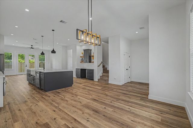 3806 Drefyus, Houston, TX 77021